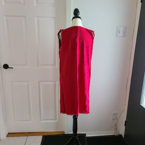 Red/Burgundy Tunic Caftan - Picture 2 of 2
